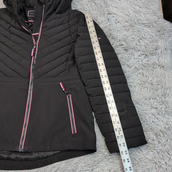 Tommy‎ Hilfiger Jacket Womens M Black Hood Zip Up Gorpcore Pockets Puffer Logo - Picture 5 of 12